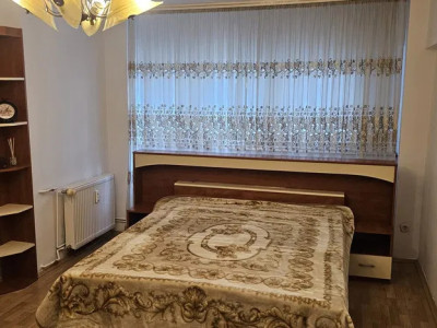 Apartament 3 camere renovat, aproape de Piața Muncii – 80 mp, decomandat