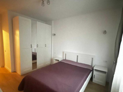 Apartament de 2 camere, decomandat, centrala proprie, metrou, Caisului Residence