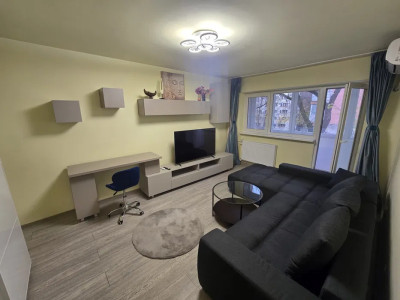 Apartament de 3 camere moderne în Obor – 10 min metrou, 2 balcoane mari