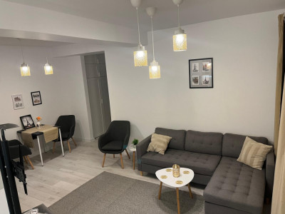 Apartament de 2 camere, 50 mp, centrala proprie, zona Titan 