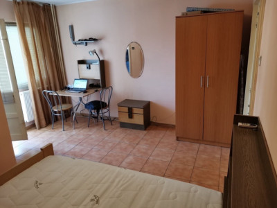 Garsonieră semidecomandată la 5 minute de  metrou Dristor 