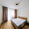Apartament 3 camere luminos călduros 75 mp, LUX, prima închiriere, Bd. Chișinău  thumb 1