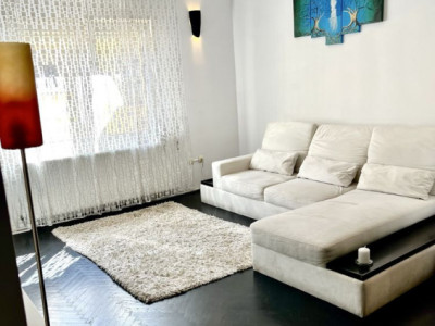 Apartament de 2 camere în vilă, parcare inclusă - Parcul Carol