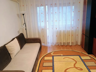 Garsonieră decomandată în Obor, 34 mp, la 2 minute de metrou