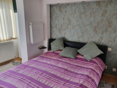 Apartament de 2 camere renovat – Piața Victoriei