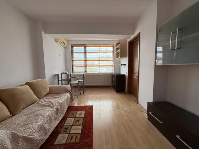 Studio, 40 mp, centrala proprie, foarte aproape de metrou, zona Dristor