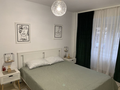 Apartament de 3 camere, decomandat, 2 bai, la 3 minute de metrou Timpuri Noi 