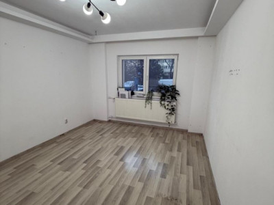 Garsonieră parter renovată | Ideal birou / cabinet / sediu firmă - Iancului