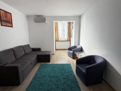 Apartament de 4 camere, cu două balcoane, în zona Titan