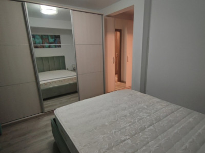 Apartament 2 camere cu curte de 50 mp și parcare | Metrou 1 Decembrie 1918