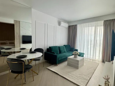 Garsoniera tip studio, 43 mp, centrala, balcon, Cortina North