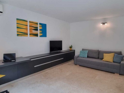 Studio, 40 mp, lux, centrala, metrou, terasa cu gradina, zona Brancoveanu 