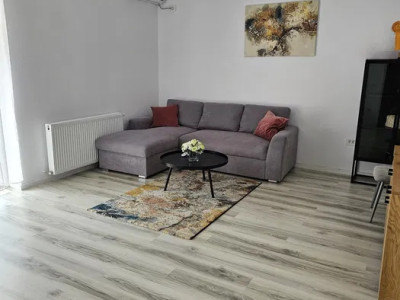 Apartament de 2 camere, 80 mp, parcare, centrala, zona Pipera