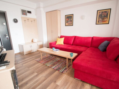 Apartament de 2 camere, zona Universitate la 8 minute de metrou