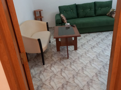 Apartament de 3 camere, 92 mp, centrala proprie, Unirii