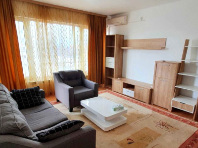 Apartament de 2 camere, 45 mp, centrala, balcon, zona Titan- Postavarului