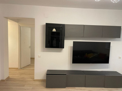 Apartament 3 camere, 60 mp,  aproape de parc și transport, zona Giulesti