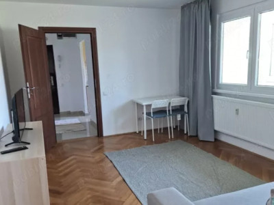 Apartament de 3 camere complet mobilat si spatios - COMPLEX APUSULUI 