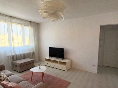 Apartament de 2 camere renovat, etaj 10/10 – la 7 min de metrou Iancului