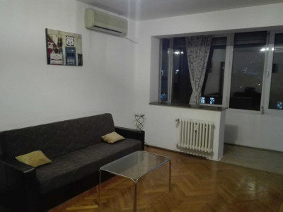Apartament de 2 camere, renovat – la 5 min de metrou Piata Victoriei