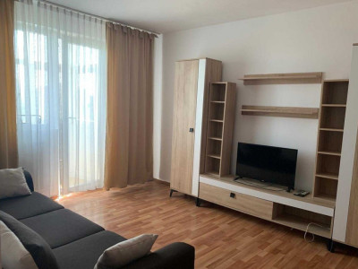 Apartament de 2 camere, balcon, 45 mp, zona Lujerului