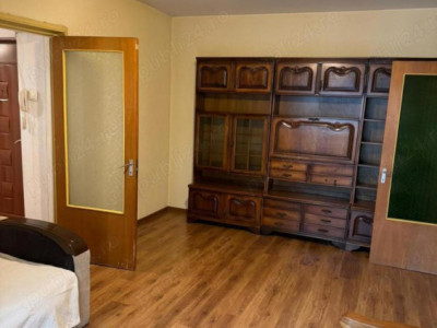 Apartament de 3 camere, 70 mp, 2 bai, balcon, Tineretului