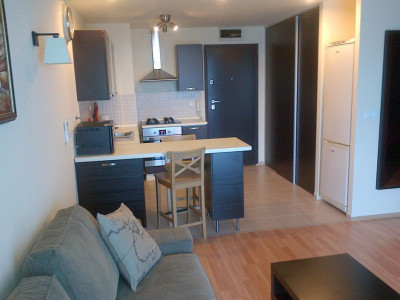 Apartament de 2 camere 55 mp – Rose Garden, parcare + boxă, etaj 8/9