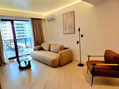 Apartament de 2 camere, 64 mp, centrala, parcare, Cortina North