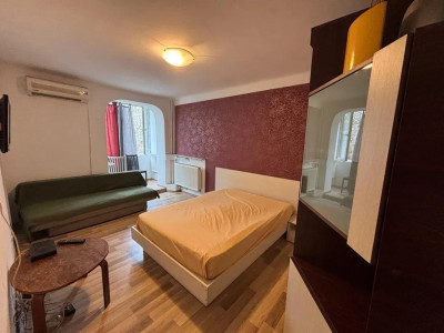 Garsoniera, 25 mp, pet friendly, aproape de metrou, zona Dorobanti