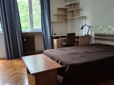 Garsonieră 36 mp – Piața Romană / Dacia, etaj 3/4, balcon, 12 min metrou