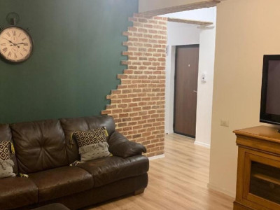 Apartament de 3 camere, 90 mp, pet friendly, balcon, Sisesti