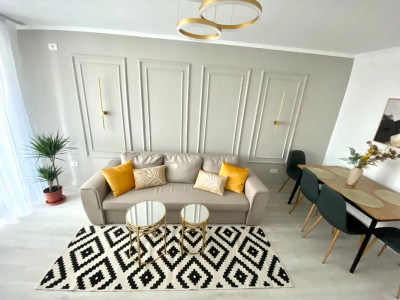 Apartament de 3 camere, 73 mp, boiler electric, balcon, zona Capitale