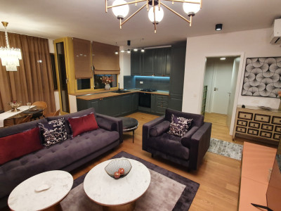 Apartament de 2 camere, 56 mp, parcare, centrala, balcon, Aviației Park 