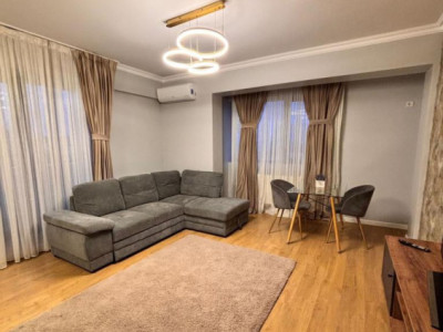 Apartament de 2 camere, 52 mp, parcare, centrala, balcon, Confort Nord Pipera