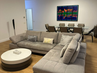 Apartament de 5 camere, 180 mp, 2 locuri de parcare, centrala, zona Băneasa 