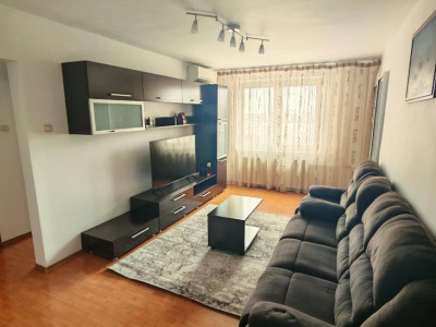 Apartament de 4 camere – Titan, parcare, etaj 6/8, 2 băi, lângă Auchan