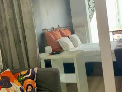 Studio dublu, 37 mp, centrala, la 9 minute de metrou, zona Grivita