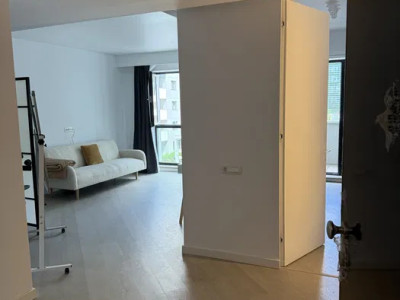 Spațiu de birou, 52 mp, nemobilat, centrala, balcon, Cortina North