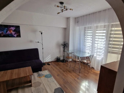Apartament de 3 camere, 61 mp, centrala proprie, aproape de metrou, zona Obor