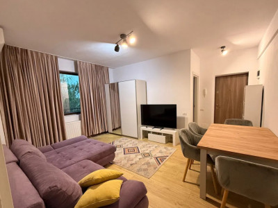 Apartament de 2 camere, 50 mp, metrou, centrala, balcon, Parc Bazilescu 