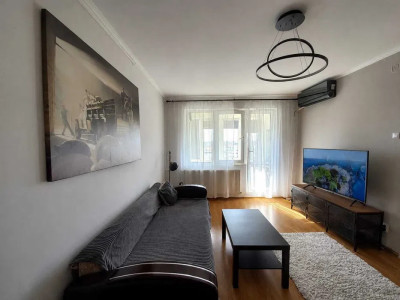 Apartament de 2 camere decomandat, renovat, etaj 10/10, 4 min metrou 1 Decembrie