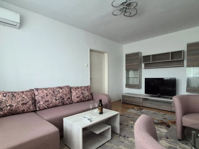 Apartament de 2 camere, 55 mp, aproape de metrou, balcon, zona Parcul Circului