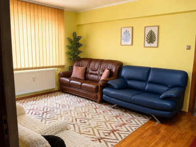 Apartament 3 camere, 72 mp, renovat, balcon închis, zona Iancului