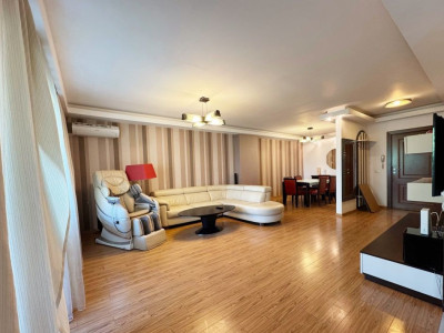 Apartament de 3 camere, 125 mp, disponibil imediat, centrala, balcon, Aviației 